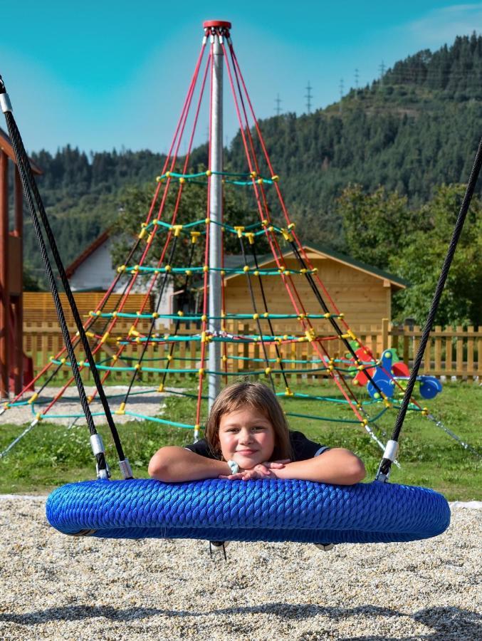 Rezort Zvernica Vlachy - Family & Fun Buitenkant foto